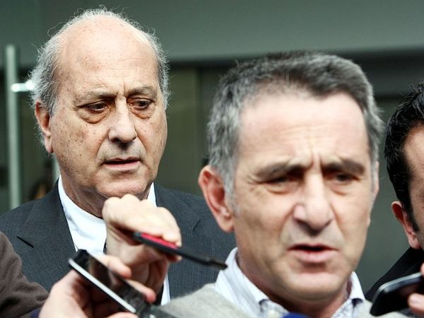 Πρόεδρος ή διοικούσα επιτροπή