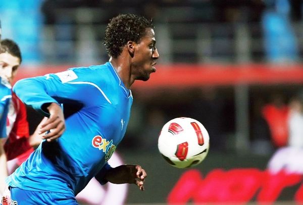 Χωρίς Ντουγκλάο και Ογκμπέτσε με Ηρακλή