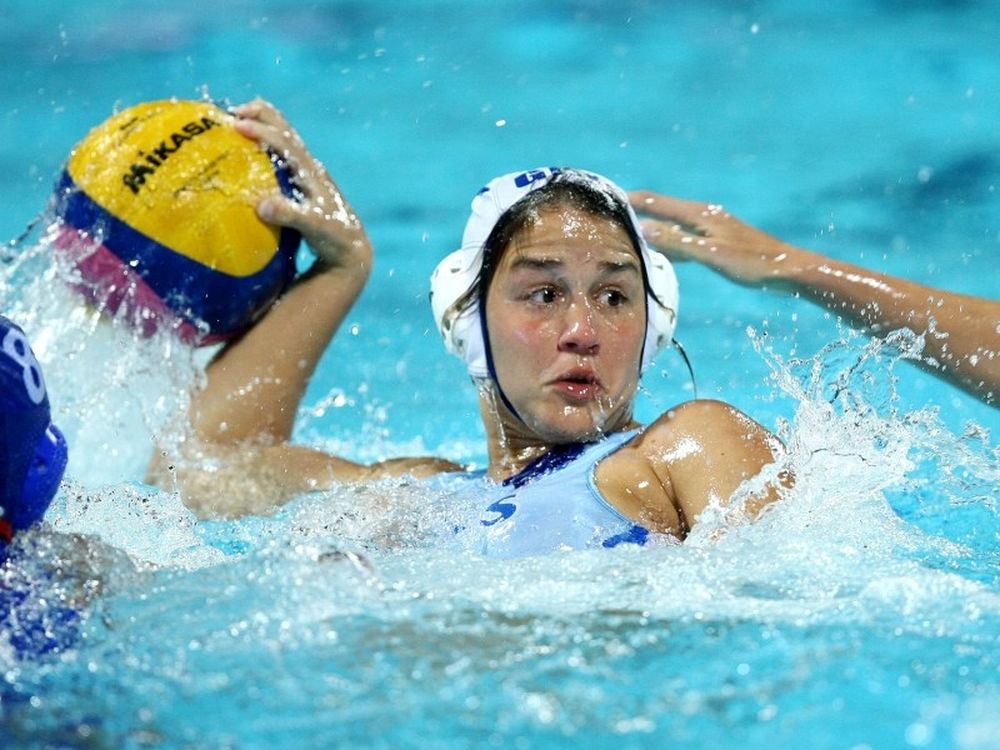 Παραμένει η Ασημάκη στην κορυφή