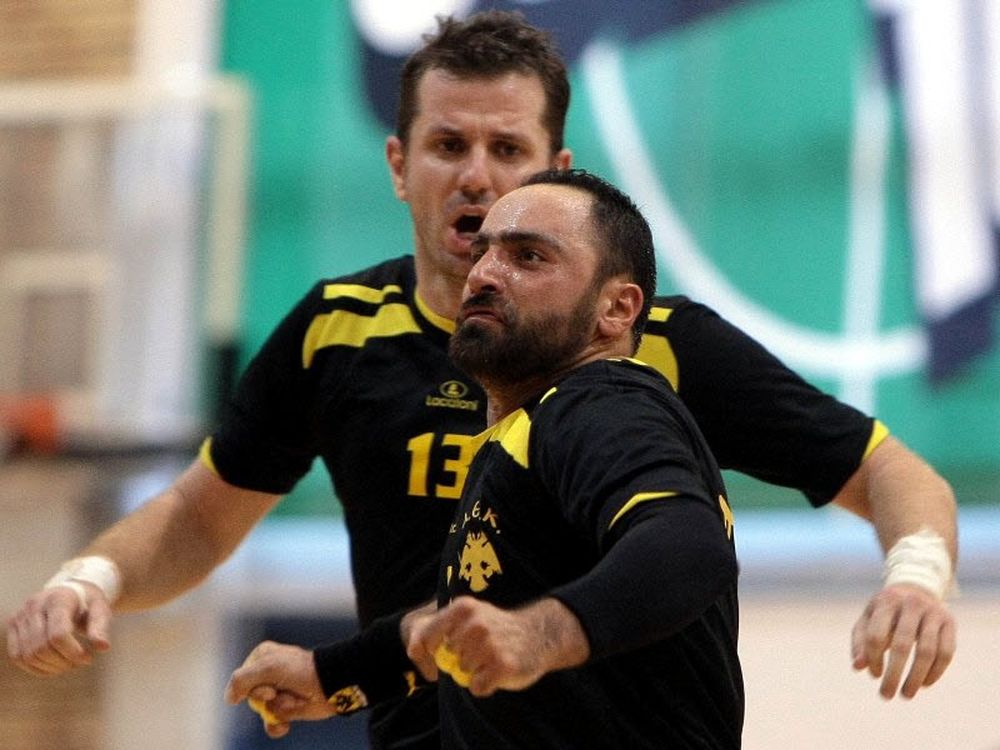 Χρίζουν φαβορί την ΑΕΚ