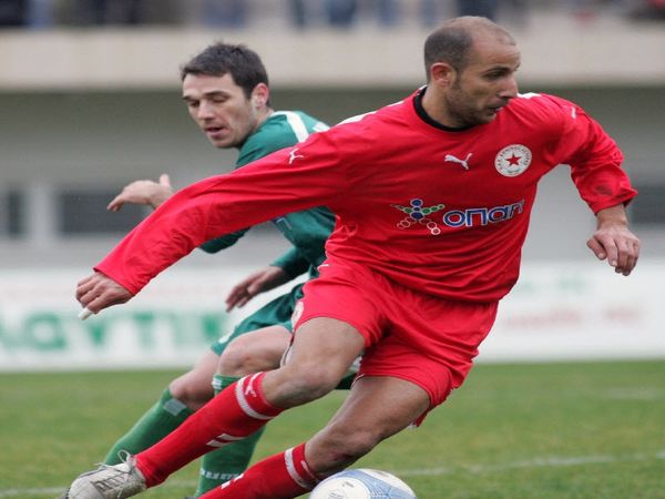 Εκτός ο  Αρχοντούλης 