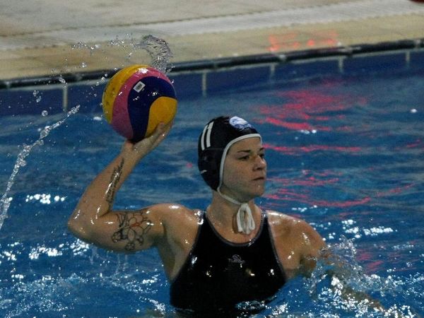 Θριαμβευτική νίκη για τη ΝΕΠ