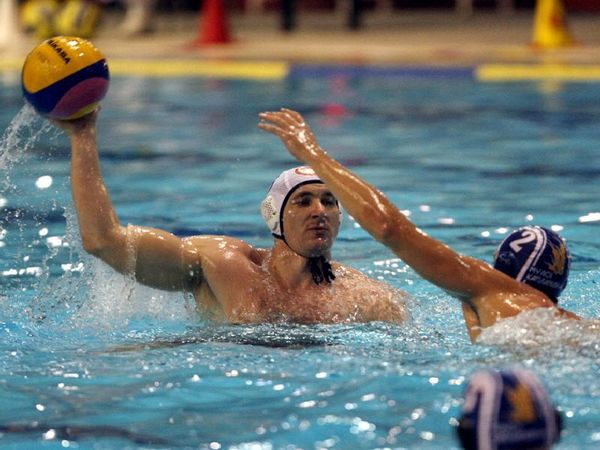 Έπιασε τα 100 ο Ολυμπιακός