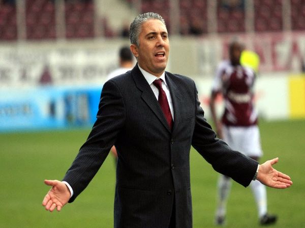 Κωστένογλου: «Δεν χρειάζεται πανικός»