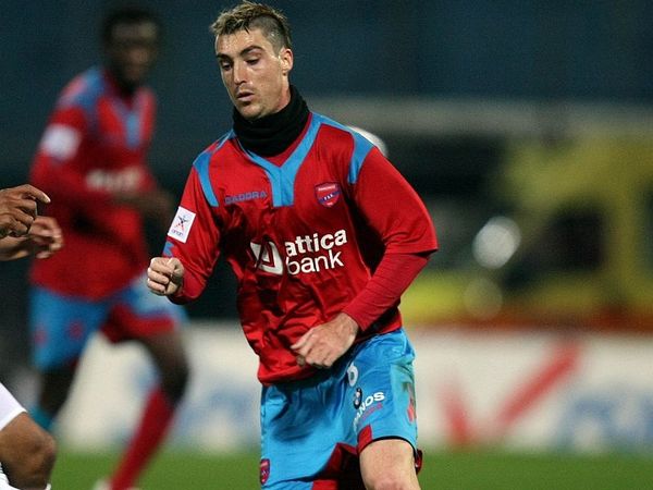 Ριέρα: «Έπαιξε ρόλο ο διαιτητής»