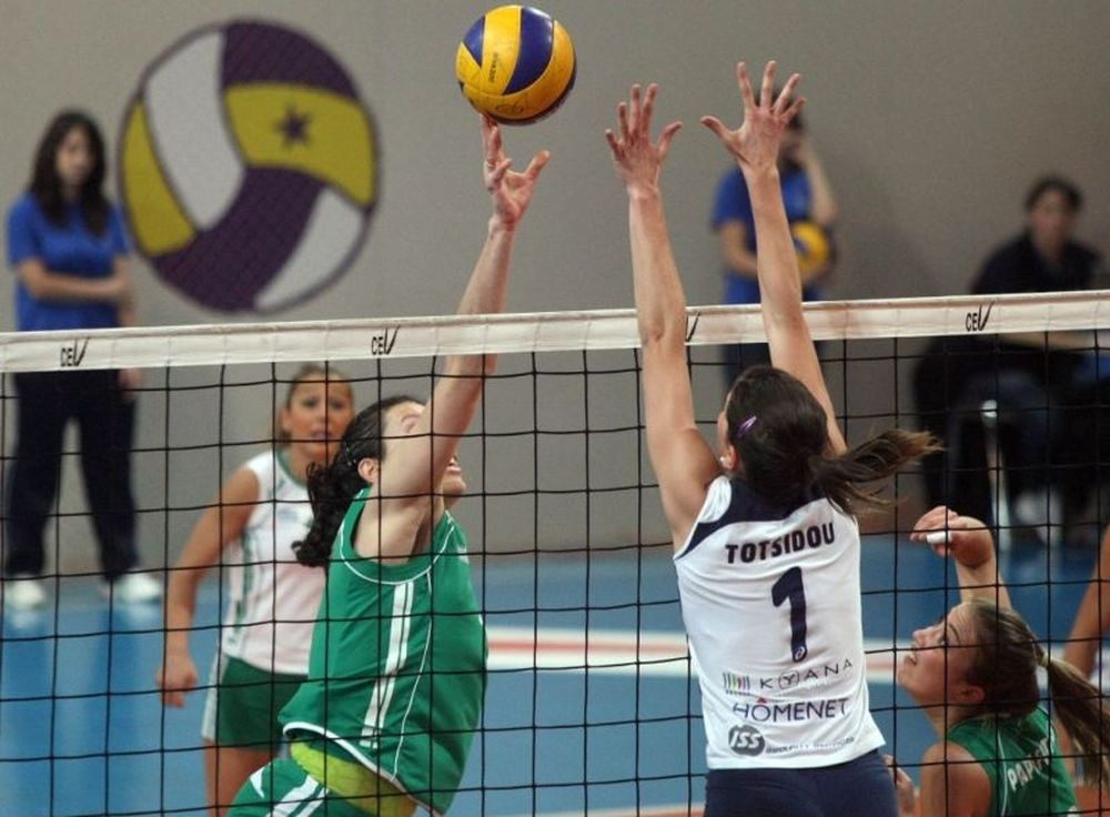 Έμεινε σενάριο