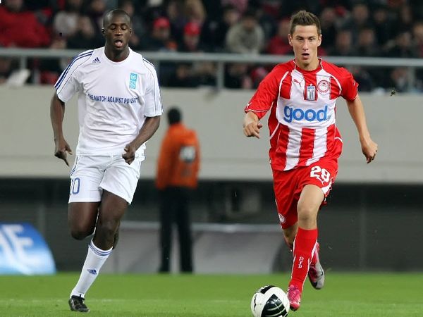 Νέμεθ ή Τάντιτς για Κέρκυρα