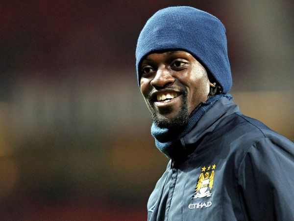 Εκ νέου Αντεμπαγιόρ