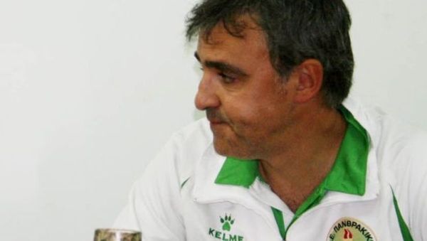 Παίζει με τη φωτιά ο Πανθρακικός