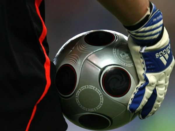 Πρόβλημα με τα γήπεδα