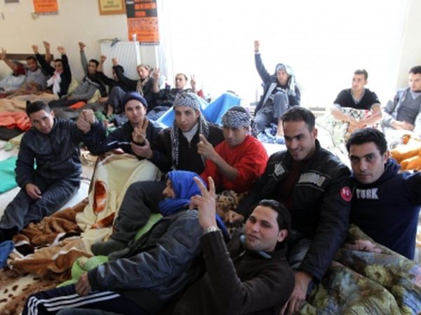 Ας κοιταχτούμε στον καθρέφτη