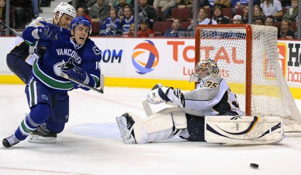 Canucks στην κορυφή