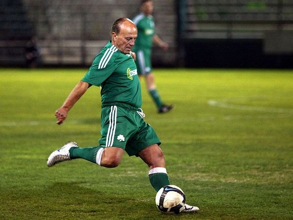 Στη θέση Ζολώτα ο Δομάζος