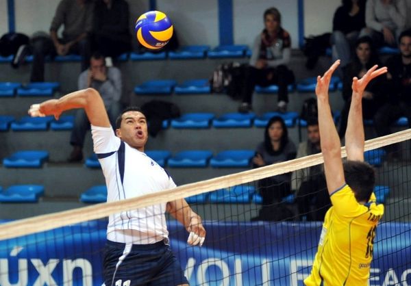 Στο λιμάνι ο Εστράδα 