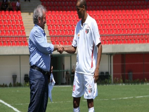 Ο ενθουσιασμένος Ριβάλντο