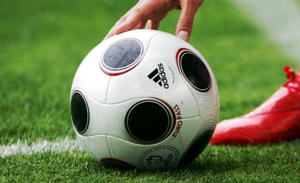 «Ψωνίζει» από Ηφαιστο το Ρουφ!