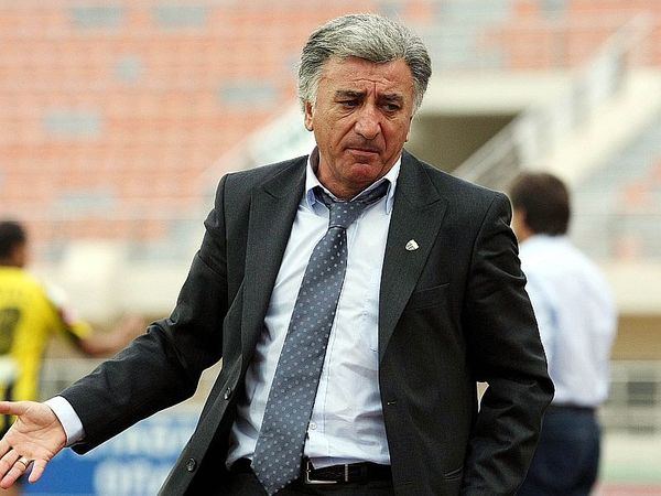 Με Βούκοτιτς… στην κερκίδα