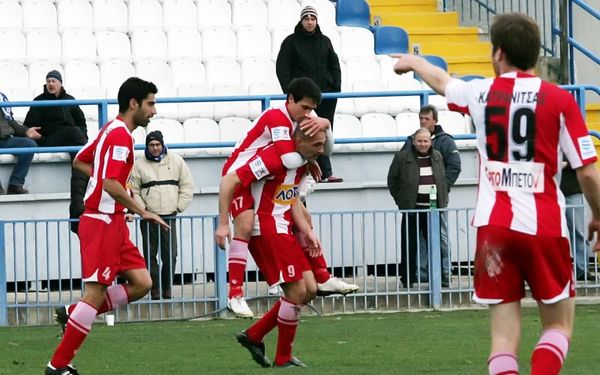 «Να μπούμε στα μπαράζ»