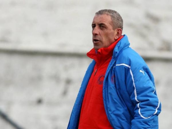 «Βόμβα» με Χοσέ Πλα Μόγια