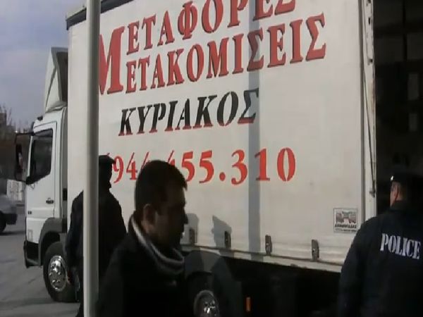 H άφιξη του Τσιρώνη