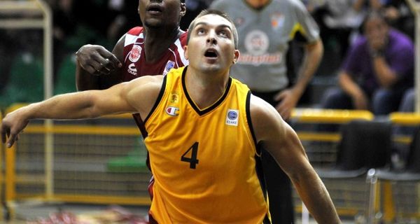 Σε ατομικό πρόγραμμα ο Μπόγιτς