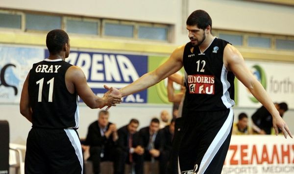 Μπλέξιμο με Παπαδόπουλο