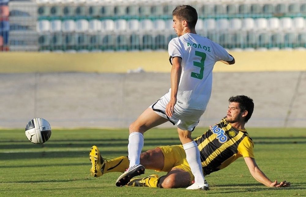 Νυστέρι για Λιόλιο