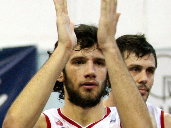 Κόντρα στην... ομάδα του