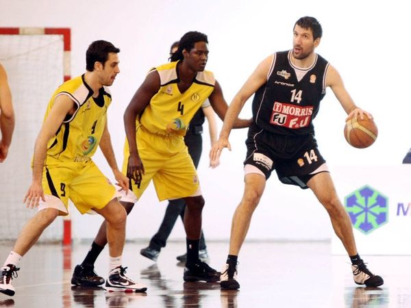 Προλαβαίνει ο Ντρόμπνιακ