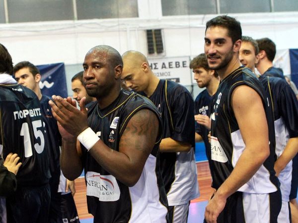 Αναχώρησε η Καβάλα