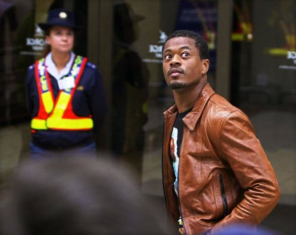 Πρόταση σε Εβρά