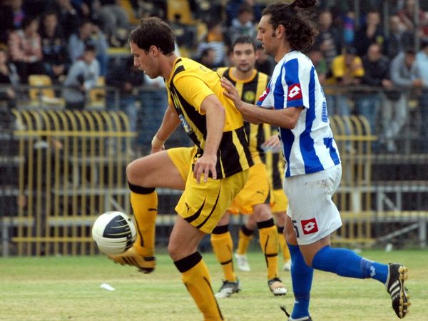 Δεν προλαβαίνει ο Ρούσσης