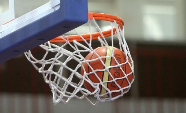 Ανέλαβε ο Λιόνας