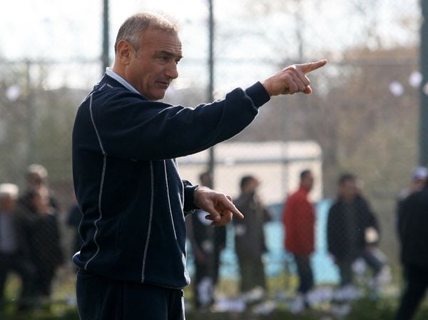 Ετοιμάζεται για ενδεκάδα ο  Τσούκαλος