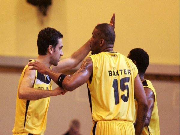 Τον διέσυρε