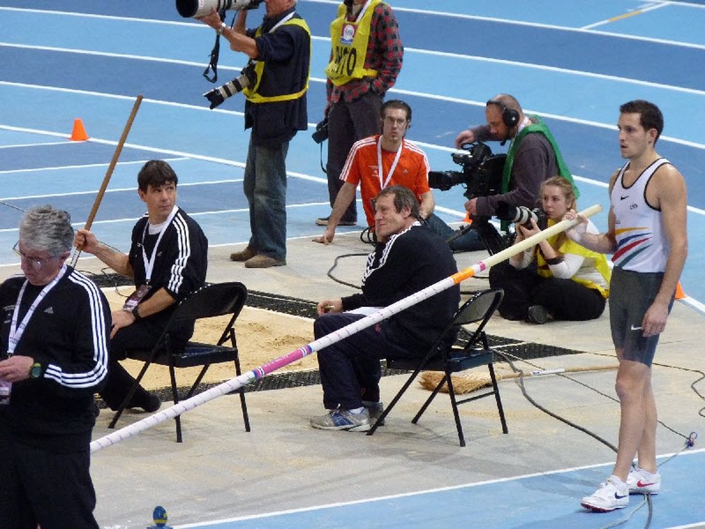 Νίκες τέλος για Λαβιλενί