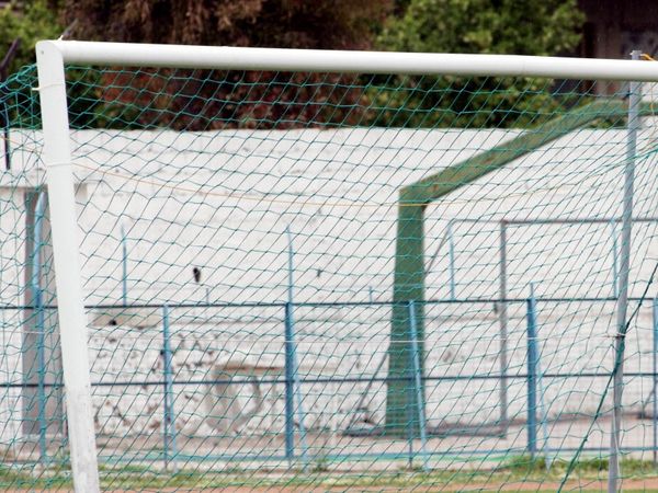 «Λεφτά για τα… δοκάρια»