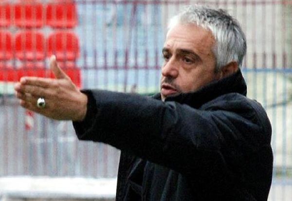 Τύφλα να έχουν τα… πουκάμισα!