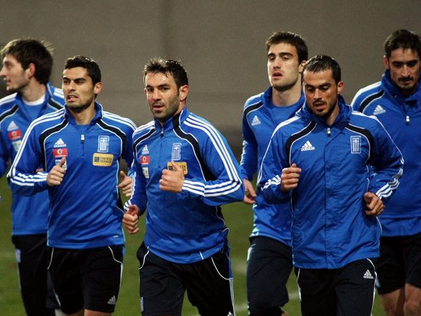 Αποφασίζει ο Σάντος για Σαμαρά, «Κατσούρ» 