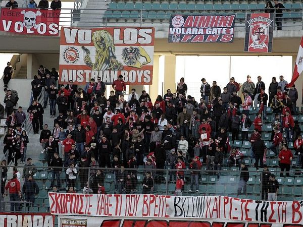 Austrian Boys: «Τους οικτίρουμε»