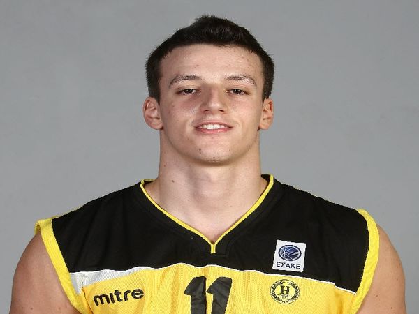 Φαντάρος ο Κανονίδης