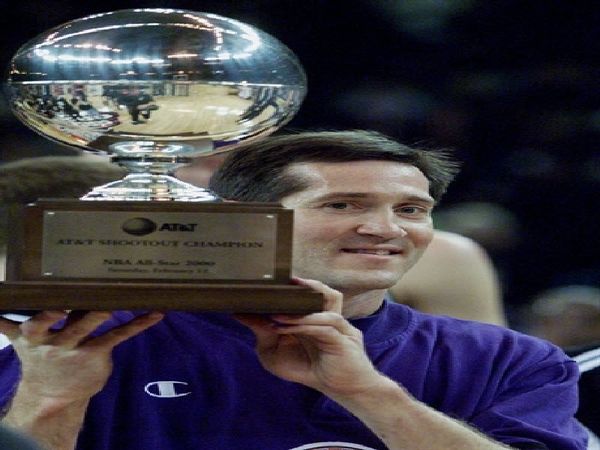 Η «χρυσή» βίβλος των τριποντέρ