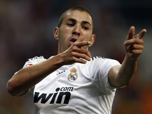 «Πετεινοί» για Μπενζεμά