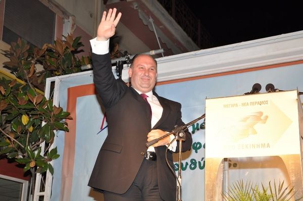 «Μην σφυρίζετε αδιάφορα»