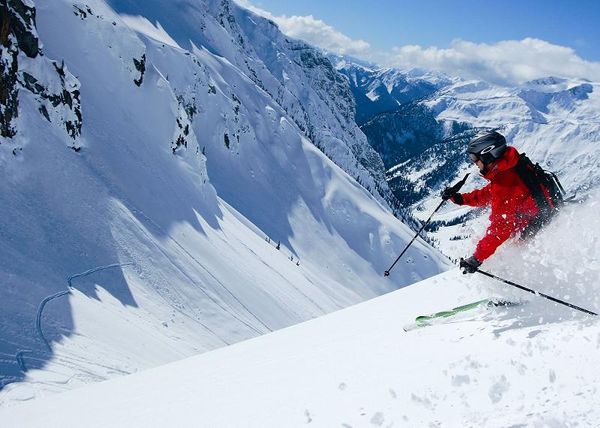 Υπάρχουν και Έλληνες