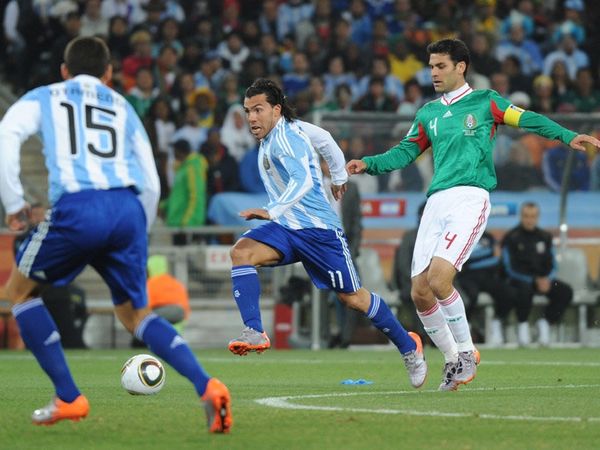 Γι αυτό έμεινε εκτός ο Τέβες!