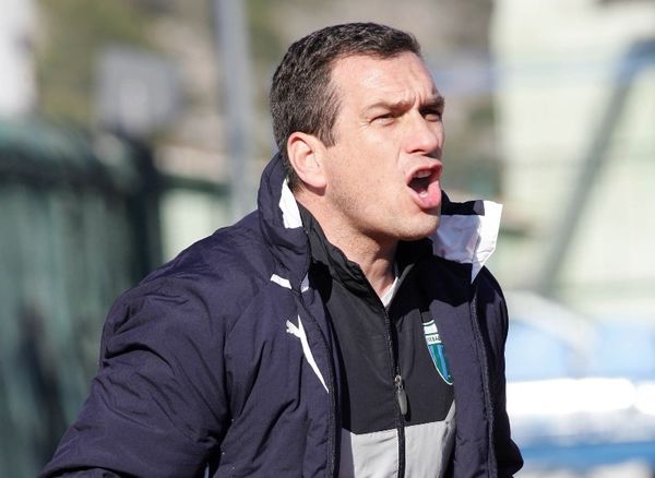 Χαμόγελα από Βούζα