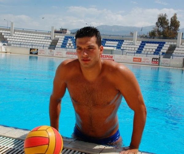 Με την παλιά του αγάπη