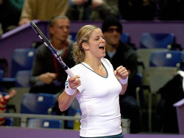 Ξανά στην κορυφή η Κλάιστερς