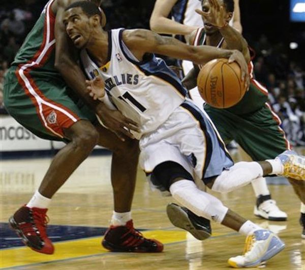 Στο κυνήγι οι Γκρίζλις